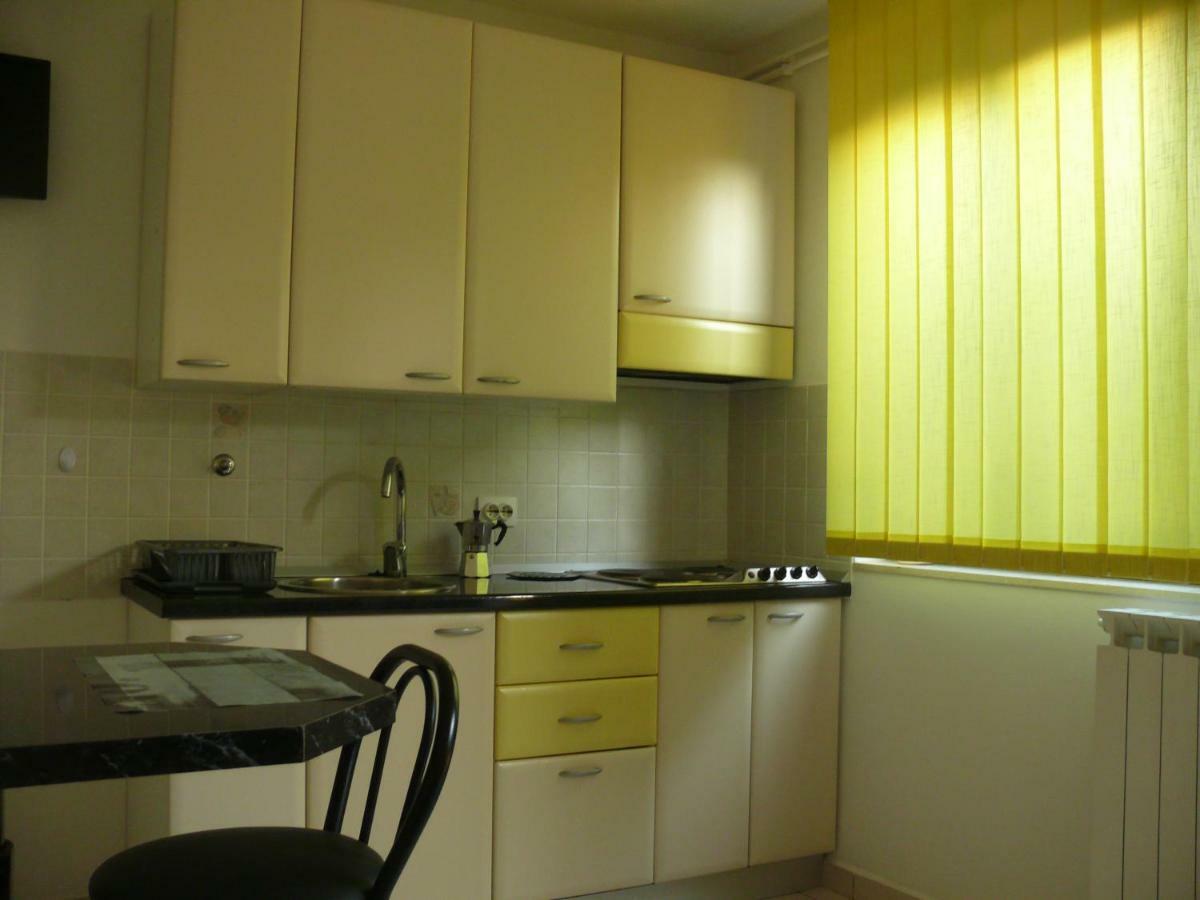 Apartment Branimir Omišalj Buitenkant foto