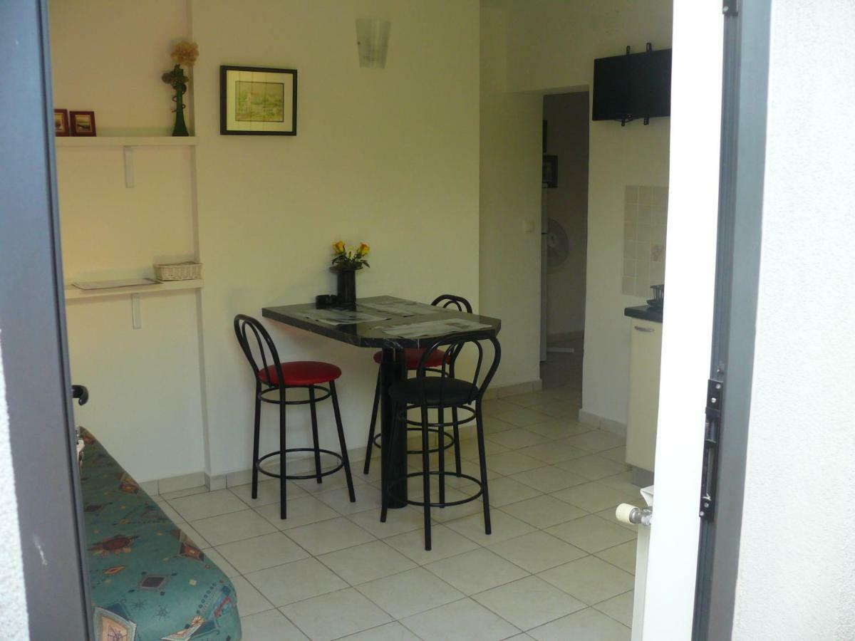 Apartment Branimir Omišalj Buitenkant foto